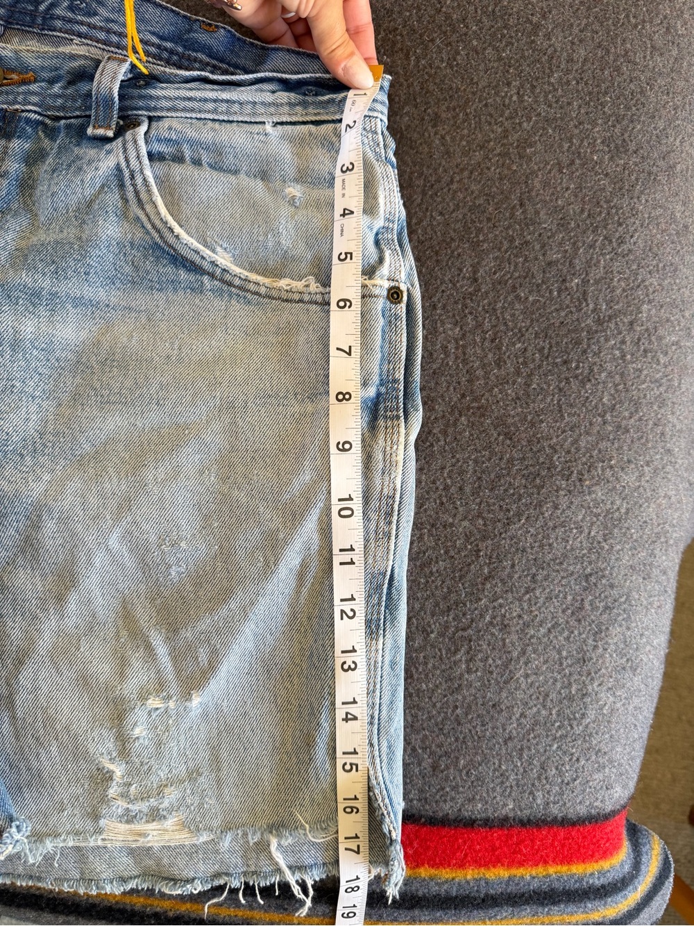 Key Light Wash Distressed Denim Cutoff Shorts - Picture 6 of 7